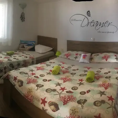 Adriatic Apartment Makarska Daire