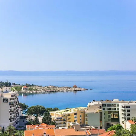 Daire Adriatic Apartment Makarska